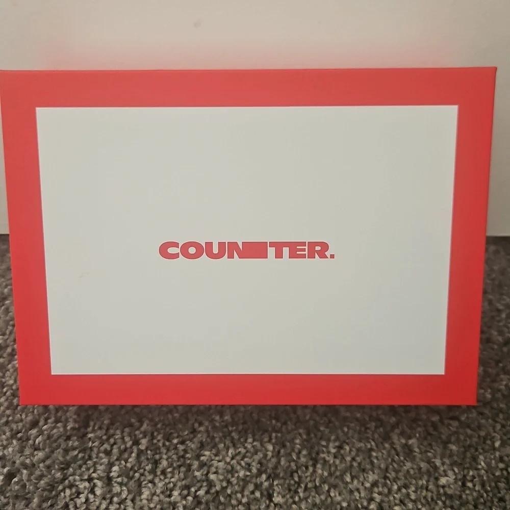 Counter Lipstick - Creamy Coral Pink Lip Color